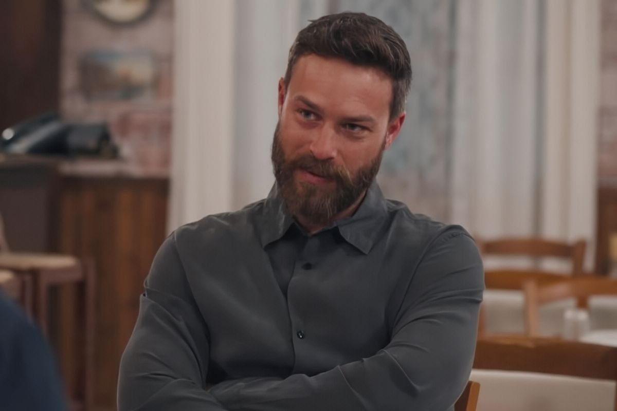 Μιχάλης Γη της Ελιάς