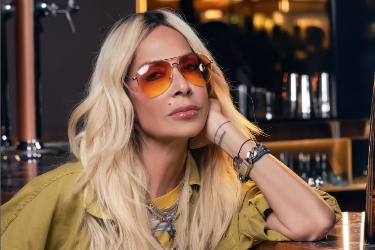 Άννα Βίσση: Βάζει τέλος στα σενάρια και ξεκαθαρίζει - "Όσο έχω φωνή θα σας τραγουδάω"