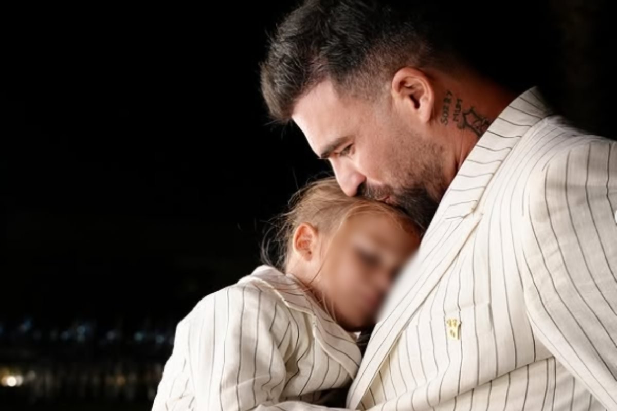 Δημήτρης Αλεξάνδρου: Οι φωτογραφίες με τον γιο του και το μήνυμα «Σπείρε αγάπη»